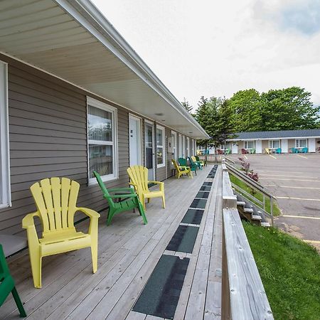 The White Horse Motel Cornwall Extérieur photo