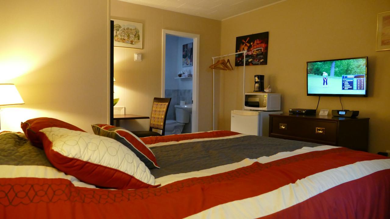 The White Horse Motel Cornwall Extérieur photo