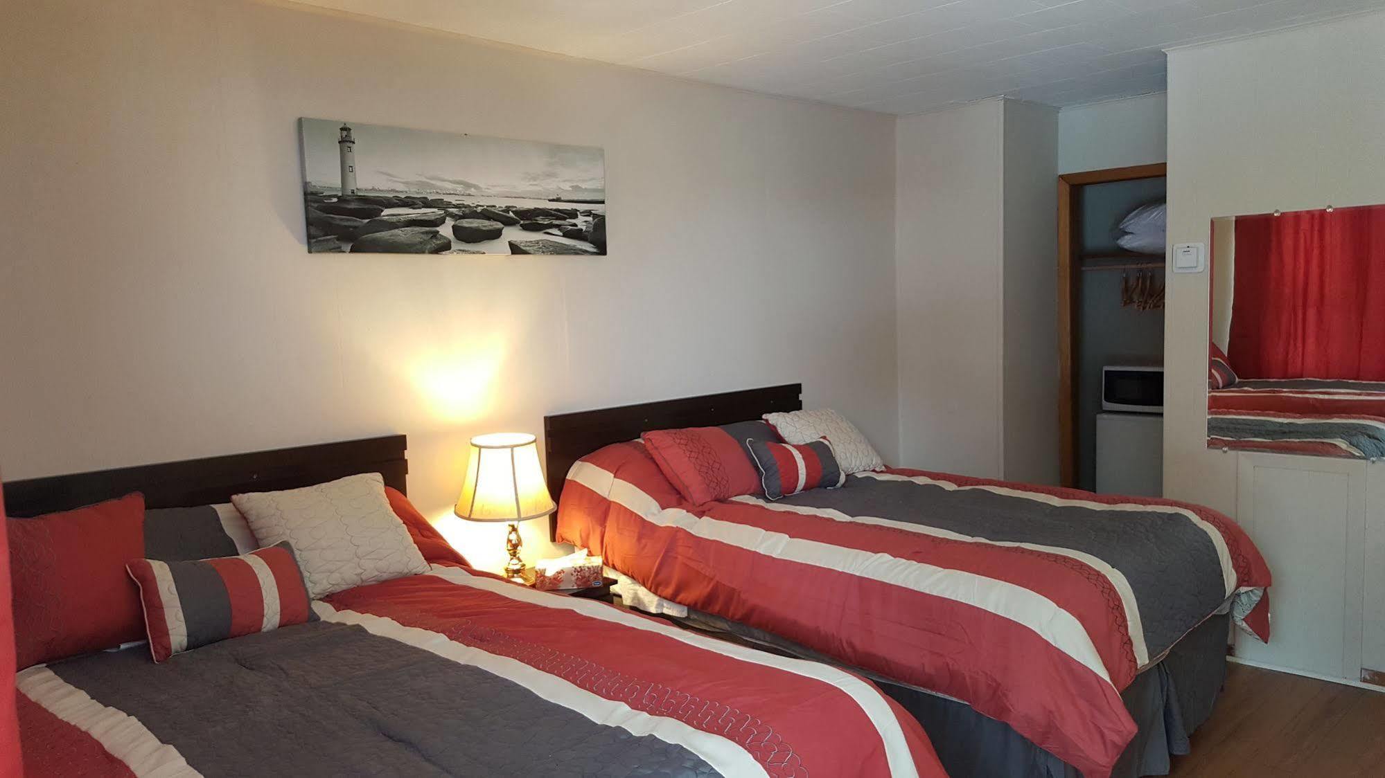The White Horse Motel Cornwall Extérieur photo