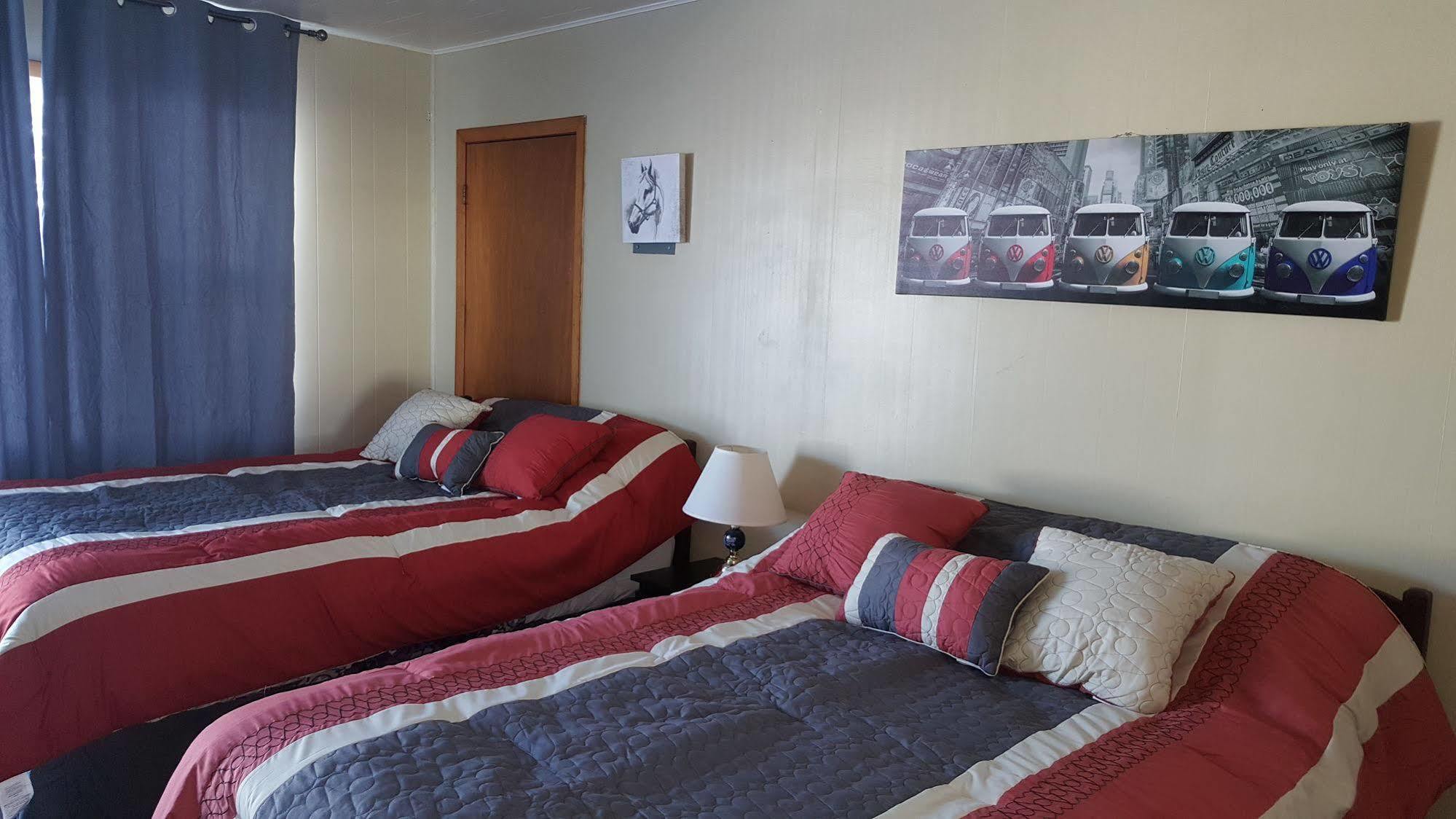 The White Horse Motel Cornwall Extérieur photo